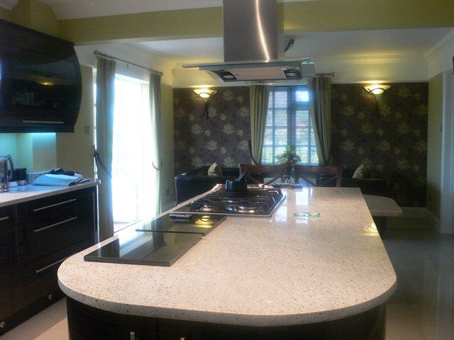 Mrs Breckon's black gloss kitchen with island